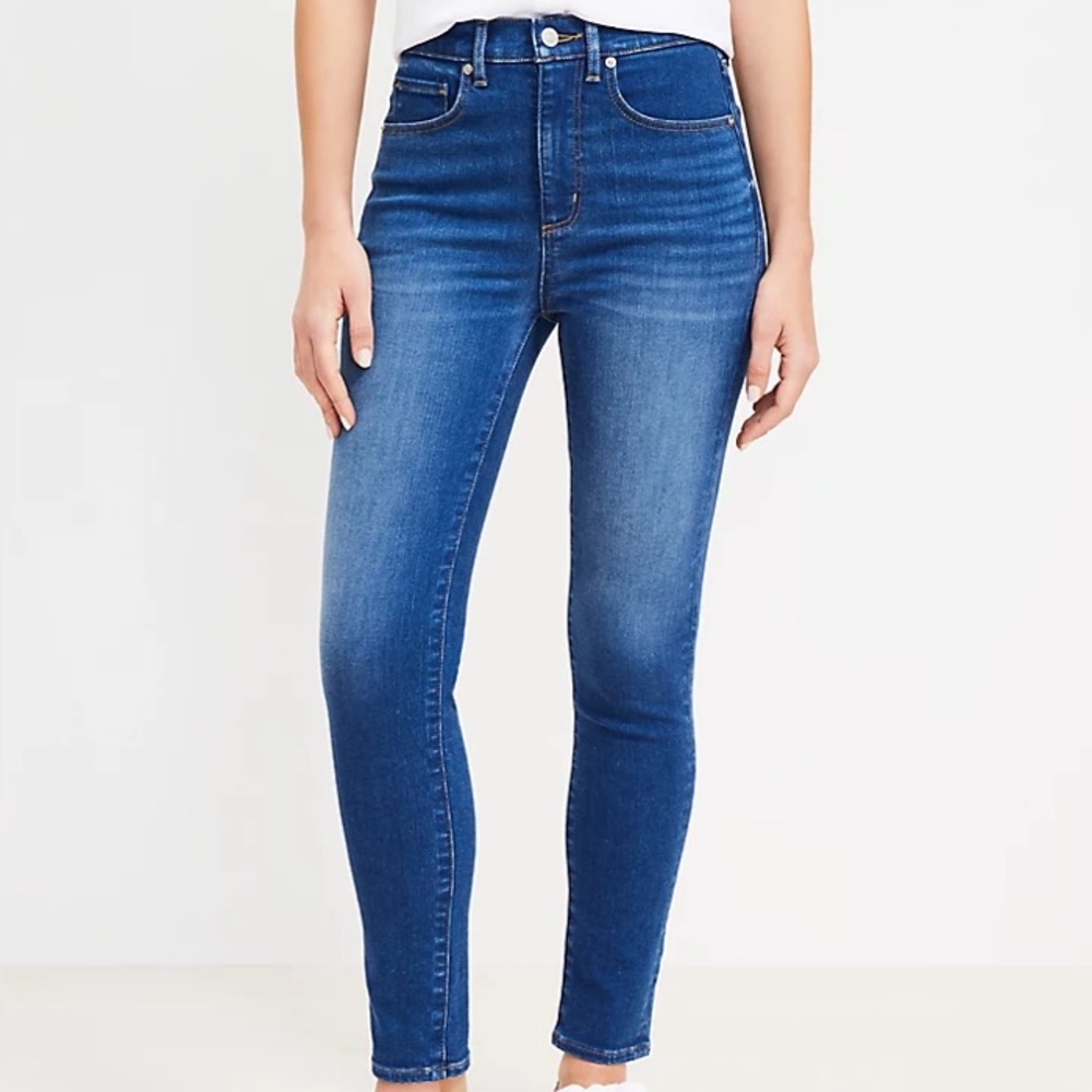 LOFT Curvy High Rise Skinny Jeans | Mid Indigo Wash | Size 30/10